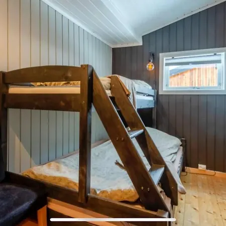 Fin Fritidsbolig Naert Alpinanlegg Og Skiloyper Oppdal